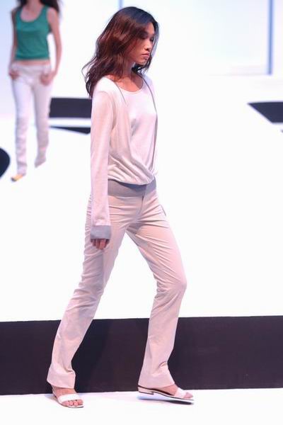 Singapore Fashion Week '03 - Celadon