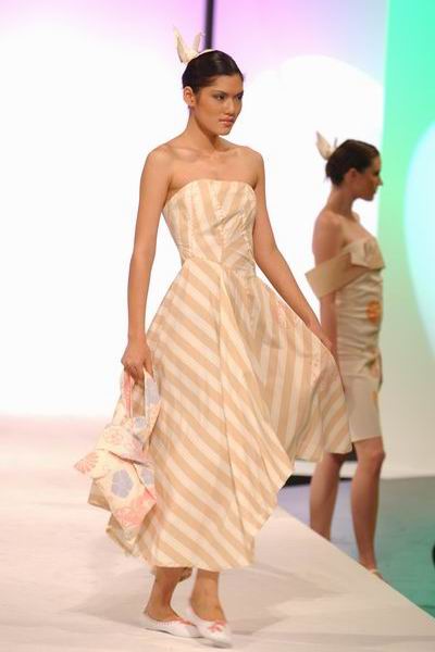 Singapore Fashion Week '03 - Lasalle sia