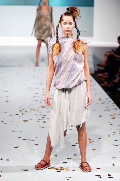 Singapore Fashion Week '03 - Ming