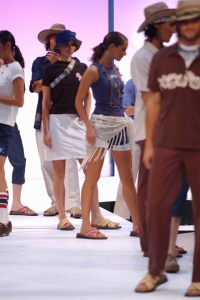Singapore Fashion Week '03 - OP DrMartens