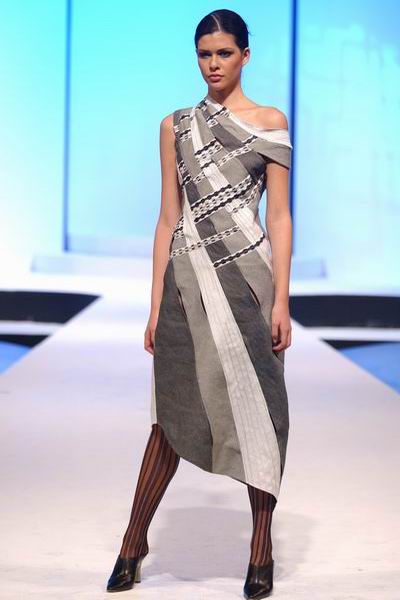 Singapore Fashion Week '03 - Raffles Lasalle