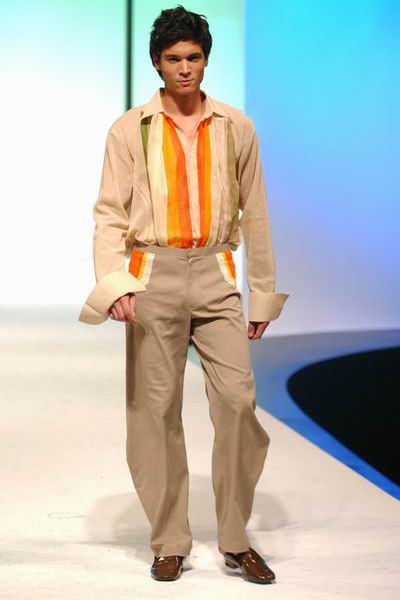 Singapore Fashion Week '03 - Temasek Poly