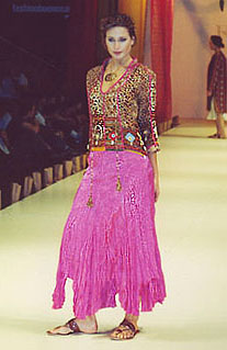 Buenos Aires Fashion Week '03 - Rapsodia