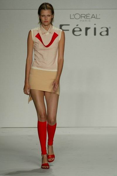 New York Fashion Week - Spring '04 - Tom Scott
