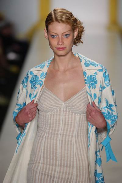 New York Fashion Week - Spring '04 - Tracy Reese