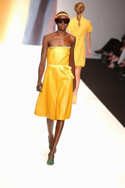 London Fashion Week - Spring '04 - Betty Jackson