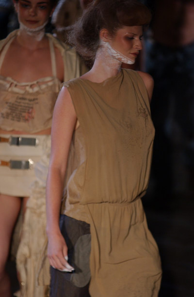 London Fashion Week - Spring '04 - Robert CaryWilliams