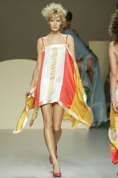 Barcelona Fashion Week '03 - Ailanto