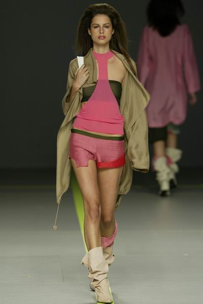 Barcelona Fashion Week '03 - Mercedes de Miguel