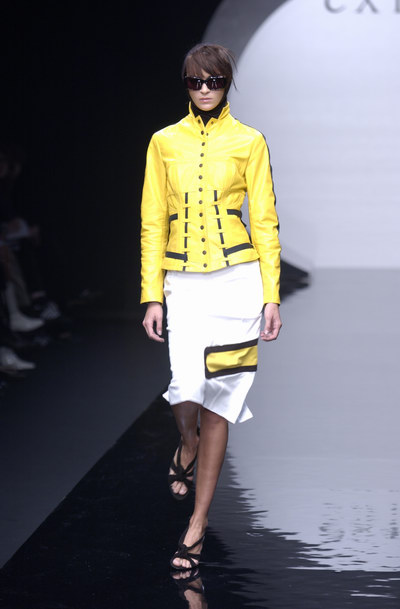 Milan Fashion Week - Spring/Summer '04 - Exte