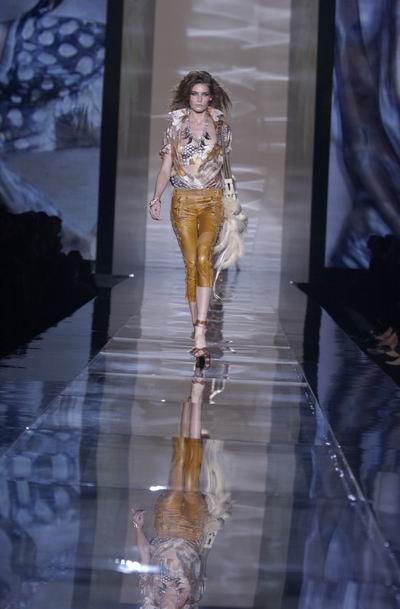 Milan Fashion Week - Spring/Summer '04 - Robert Cavalli