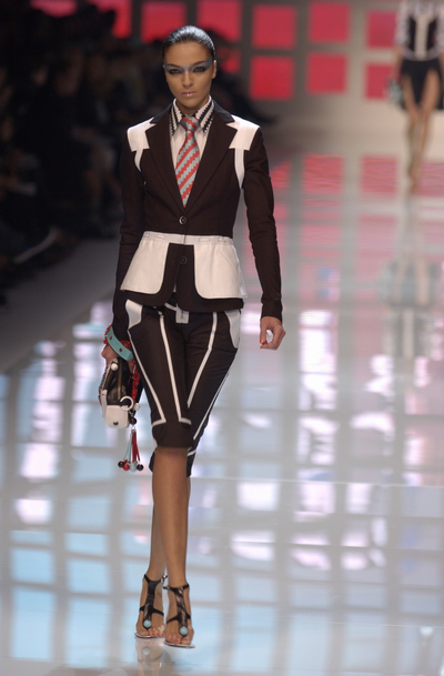 Milan Fashion Week - Spring/Summer '04 - Versus