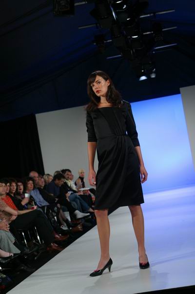 New Zealand FW - Fall/Winter '04 - Angeline Harrington