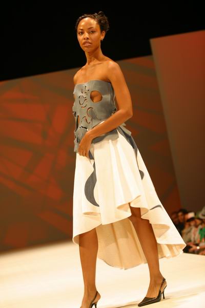 New Zealand FW - Fall/Winter '04 - Holic