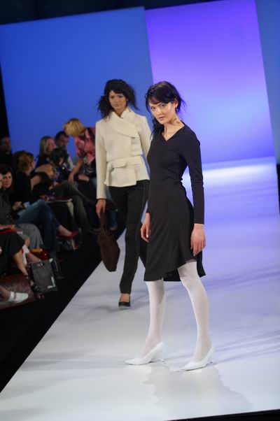 New Zealand FW - Fall/Winter '04 - Sim