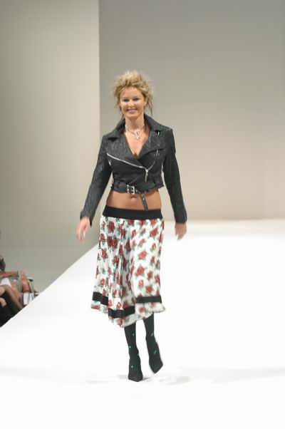 New Zealand FW - Fall/Winter '04 - Trelise Cooper
