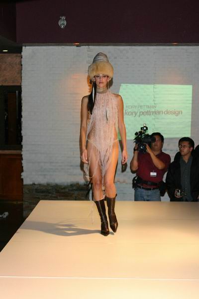 Vancouver Fashion Week '03 - Kory Pettman