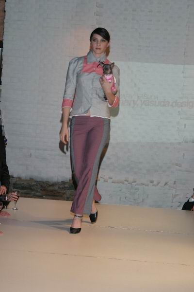 Vancouver Fashion Week '03 - Mary Yasuda