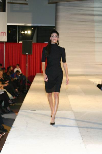 Vancouver Fashion Week '03 - Sarah Kawasaki