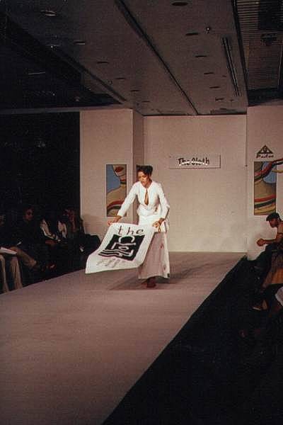 Caribbean Fashion Week '03 - Robert Young