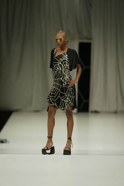 Lisbon Fashion Week '03 - Lidija Kolovrat