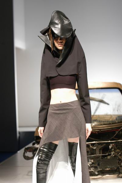 Hong Kong Fashion Week 2004 - Crash
