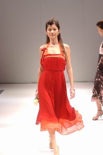 Hong Kong Fashion Week 2004 - Ranee Kok HK