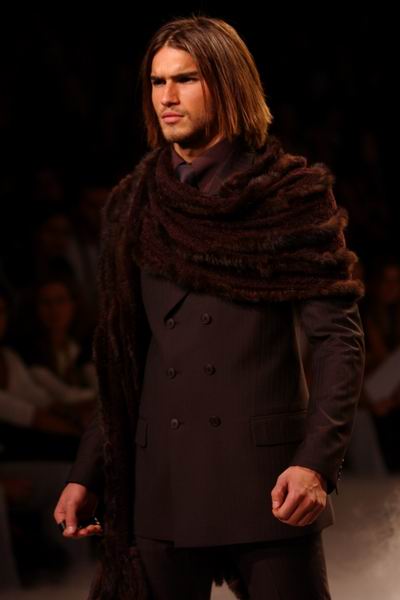 Sao Paulo Fashion Week Winter 2004 - Ricardo Almeida