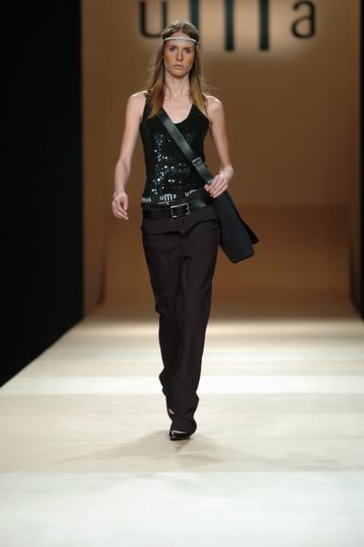 Sao Paulo Fashion Week Winter 2004 - Uma