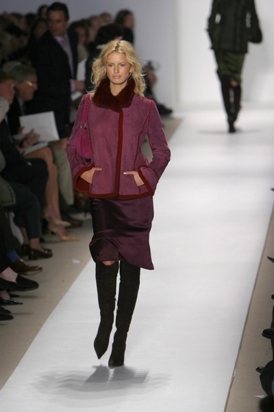 Olympus Fashion Week NY Fall 2004 - Oscar de la Renta