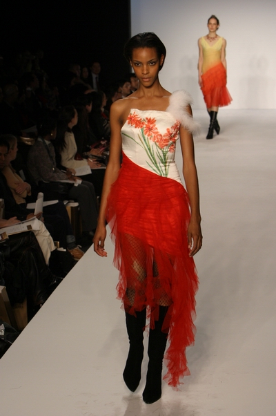 Olympus Fashion Week NY Fall 2004 - Simone NG