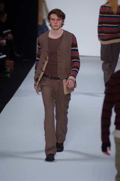 New York Designer Shows Fall 2004 - Marc Jacobs