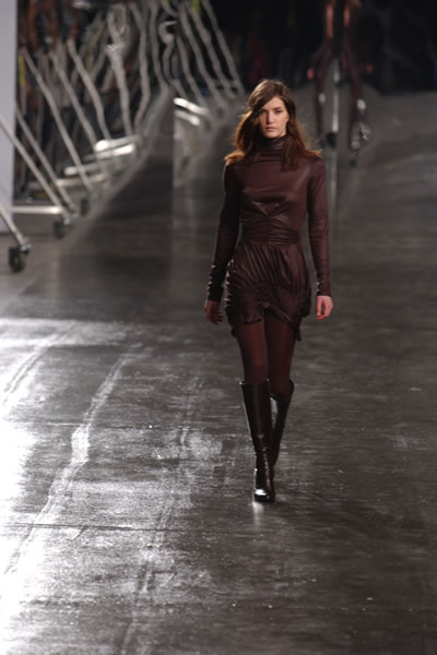 London Fashion Week Fall 2004 - Sophia Kokosalaki