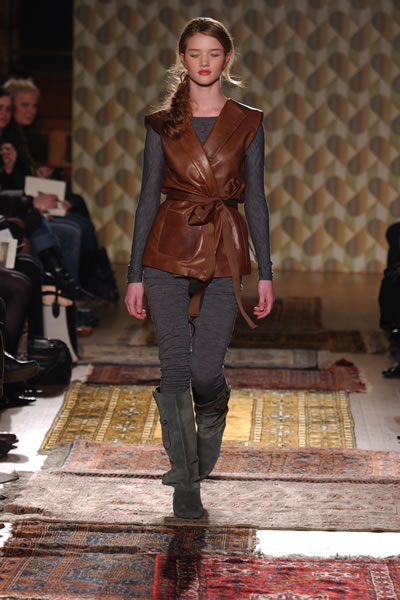 London Fashion Week Fall 2004 - Tata Naka