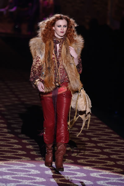 Milan Fashion Week Fall 2004 - Roberto Cavalli