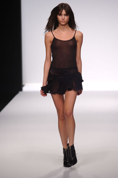 Milan Fashion Week Fall 2004 - Strenesse Gabriele Strehle