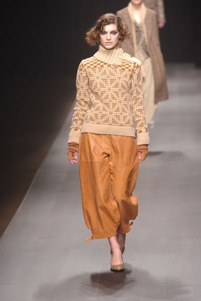 Paris Fashion Week Fall 2004 - Dries Van Noten
