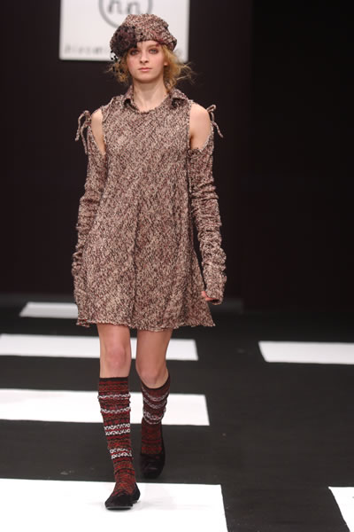 Paris Fashion Week Fall 2004 - Hiromichi Nakano