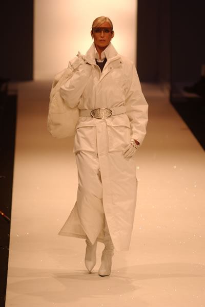 Paris Fashion Week Fall 2004 - Largerfeld_Gallery