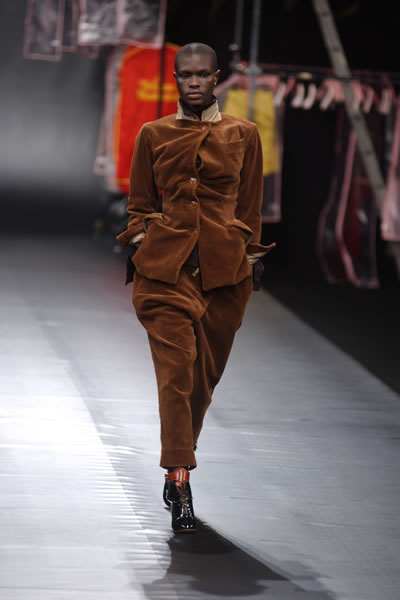 Paris Fashion Week Fall 2004 - Vivienne Westwood