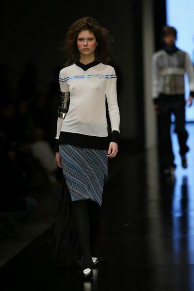 Moda Lisboa Fall 2004 - Maria Gambina
