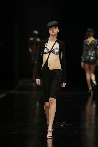 Moda Lisboa Fall 2004 - Sonia Rykiel