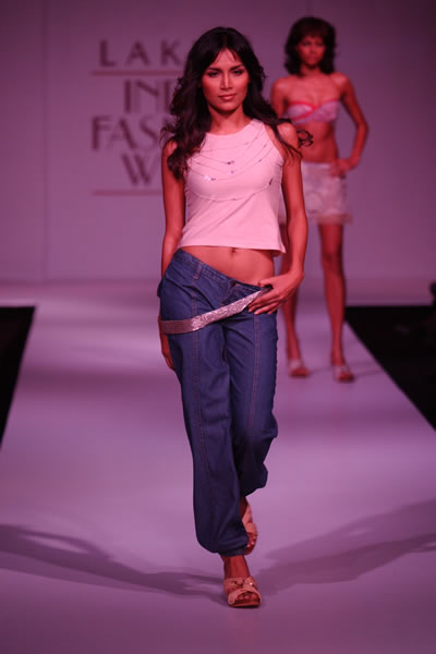 LIFW India Fashion Week 2004 - Krishna