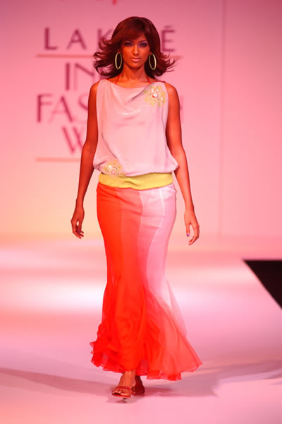 LIFW India Fashion Week 2004 - Le Spice