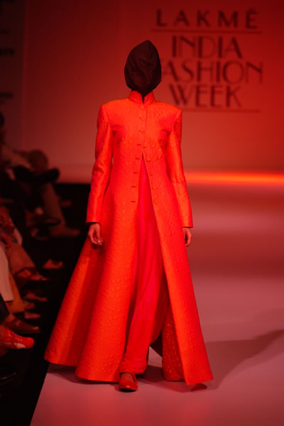 LIFW India Fashion Week 2004 - Rajesh Pratap Singh
