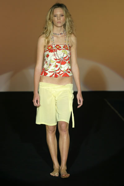 Mercedes Australian Fashion Week Fall 2004 - Caravana