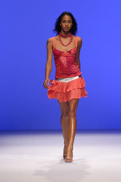 Mercedes Australian Fashion Week Fall 2004 - Rachel Gilbert