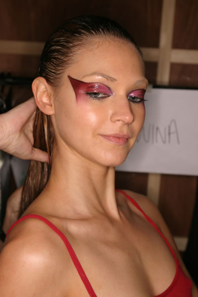 Mercedes Australian Fashion Week Fall 2004 - Akira