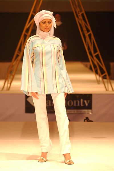 Bali Fashion Week Spring-Summer 2005 - Lyla
