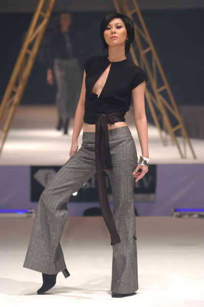 Bali Fashion Week Spring-Summer 2005 - Eny Aryani Ming